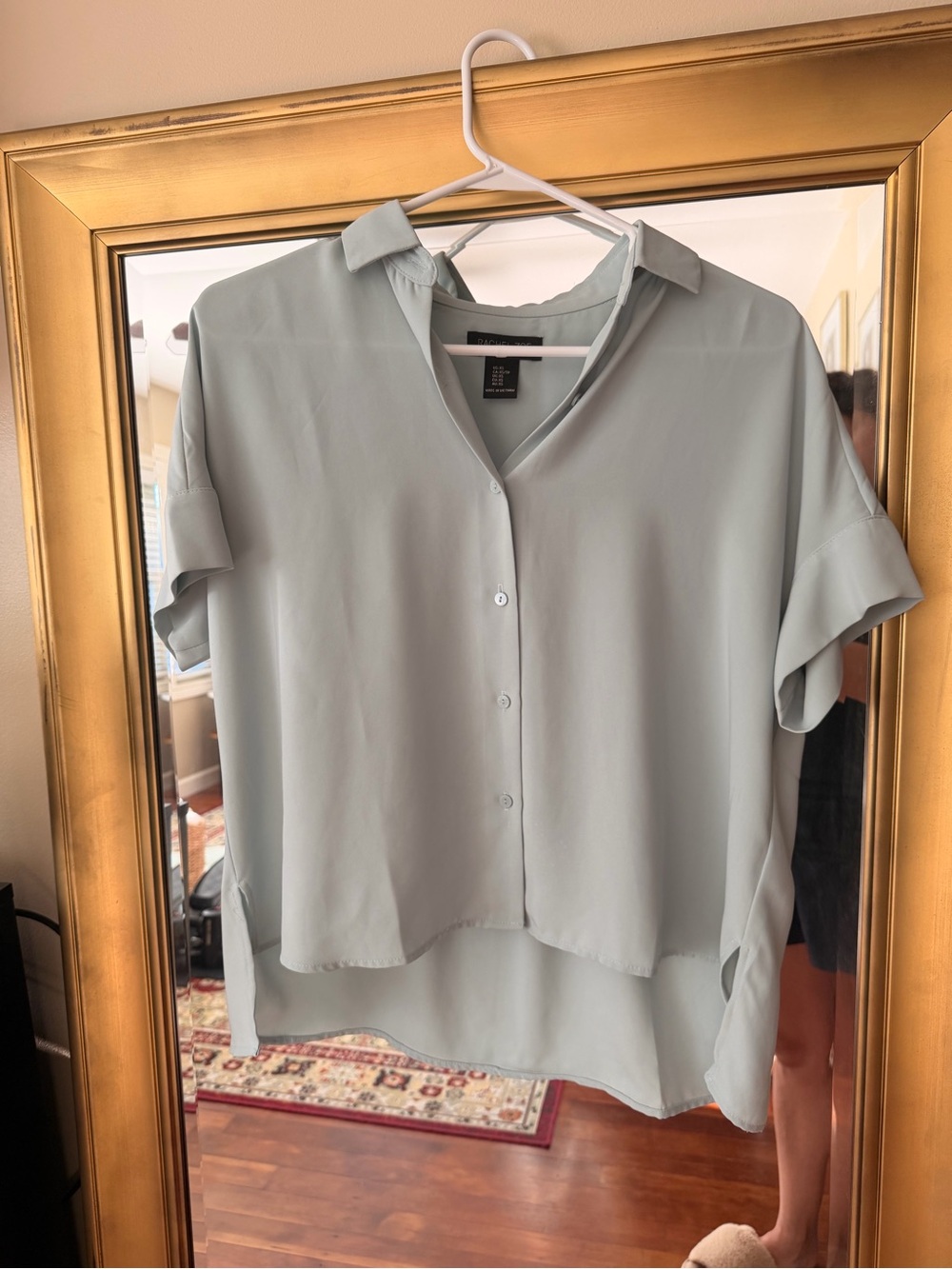 Rachel Zoe button front blouse